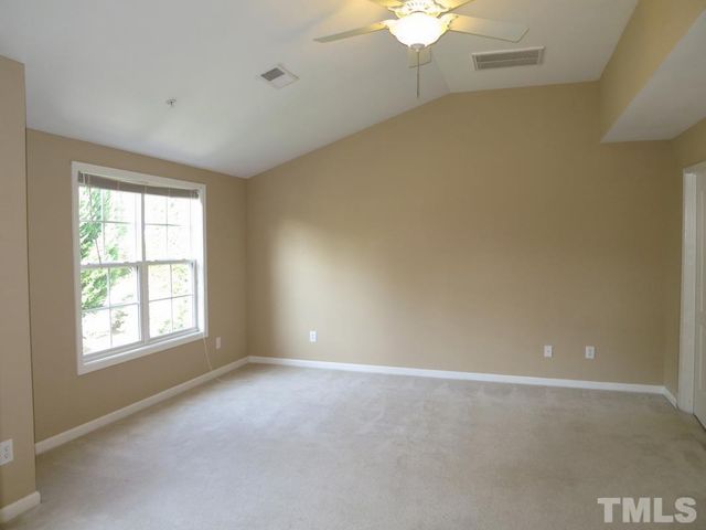 211 Chateau Place, Chapel Hill, NC 27516