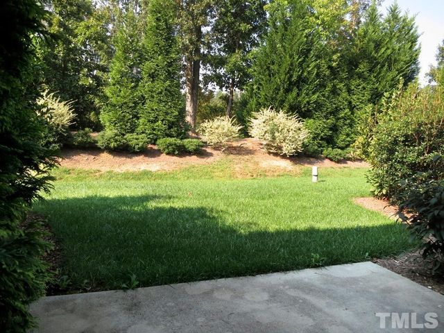 211 Chateau Place, Chapel Hill, NC 27516