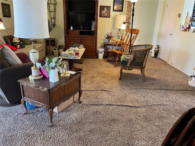 19645 Rolling Green Drive, Apple Valley, CA 92308