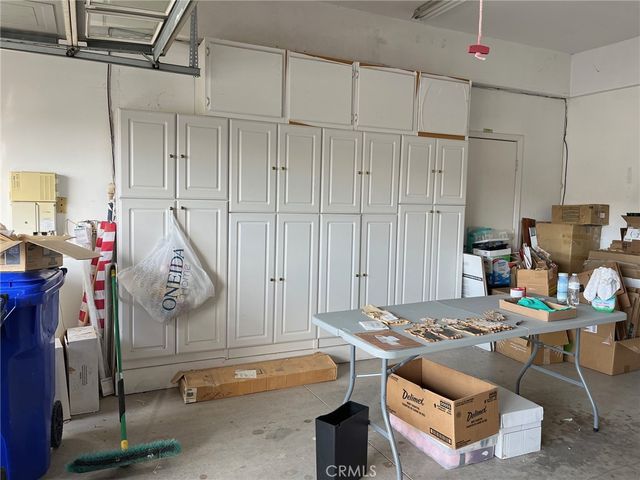 19645 Rolling Green Drive, Apple Valley, CA 92308