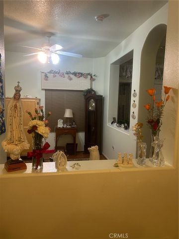 19645 Rolling Green Drive, Apple Valley, CA 92308