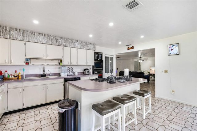 1472 N Charolais RD, Labelle, FL 33935