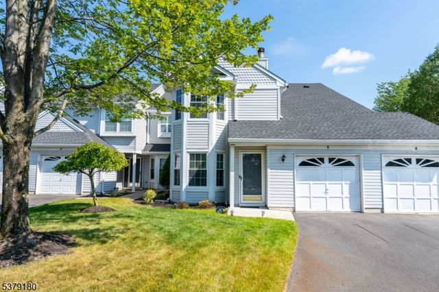5 Hendricks Ct, Sayreville Boro, NJ 08872
