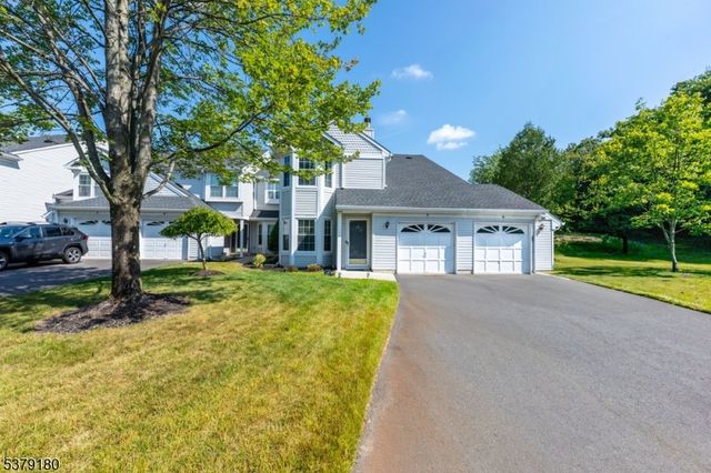 5 Hendricks Ct, Sayreville Boro, NJ 08872