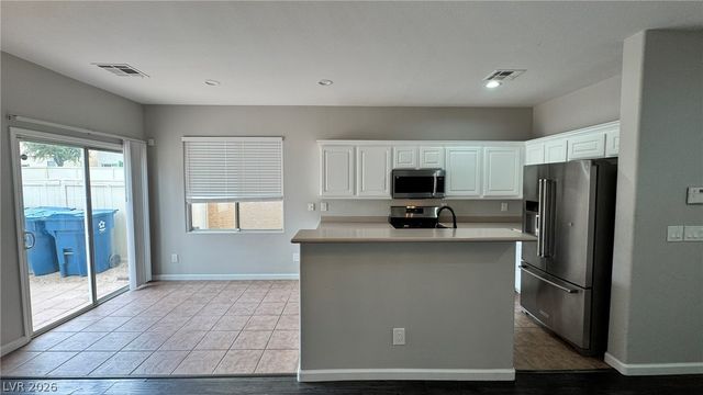 926 Shining Rose Place, Henderson, NV 89052