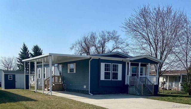 1698 Solo Lane, Newport, MI 48166