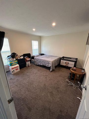 1698 Solo Lane, Newport, MI 48166