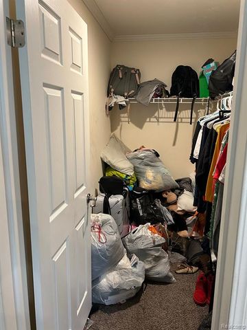 1698 Solo Lane, Newport, MI 48166