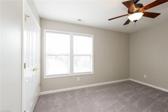 382 Tortoise Lane, Winston-salem, NC 27127