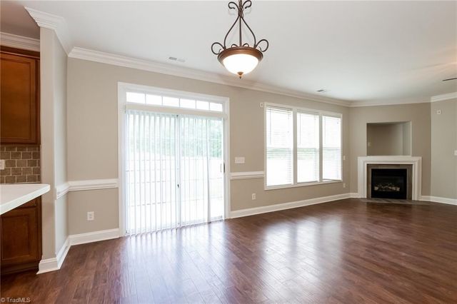 382 Tortoise Lane, Winston-salem, NC 27127