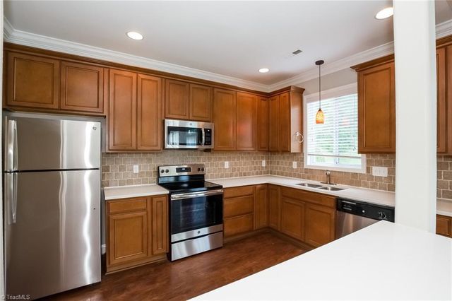 382 Tortoise Lane, Winston-salem, NC 27127