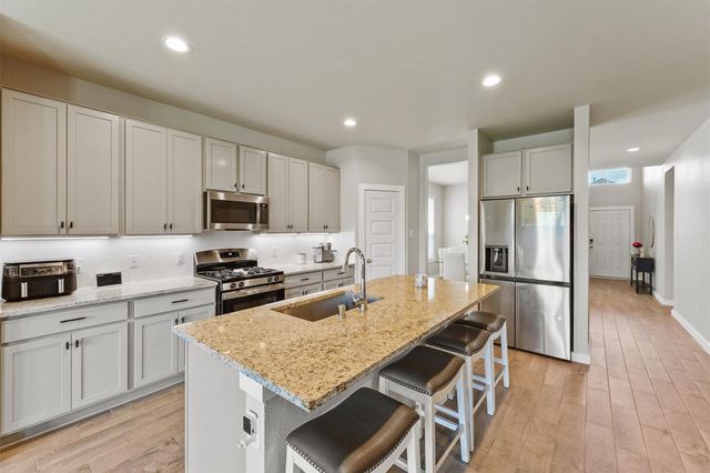 2231 Bright Sunrise Trail, Fresno, TX 77545