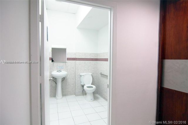 13499 Biscayne Blvd CU105, North Miami, FL 33181