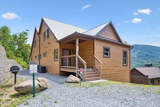 4228 Wears Valley Rd # 141, Sevierville, TN 37862