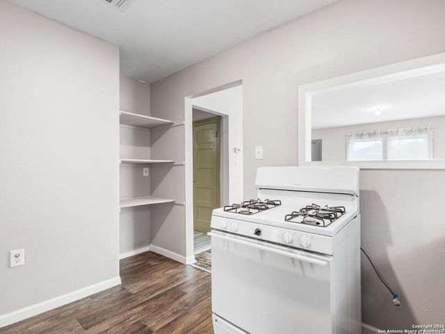 307 Jennings, San Antonio, TX 78225