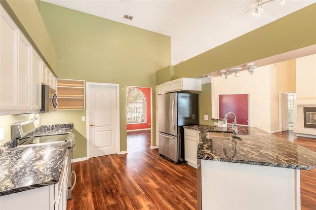 452 W HOLLY DRIVE, Orange City, FL 32763