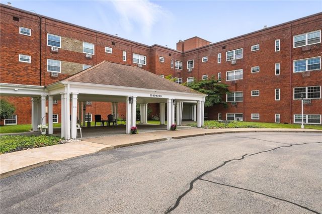 5900 Babcock Boulevard 42, Ross Twp, PA 15237