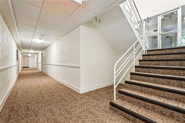 5900 Babcock Boulevard 42, Ross Twp, PA 15237