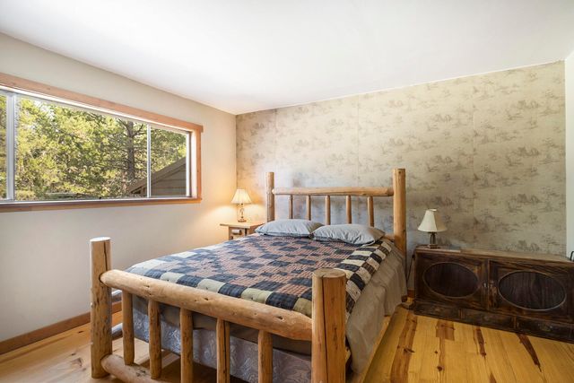 52140 Elderberry Lane, La Pine, OR 97739