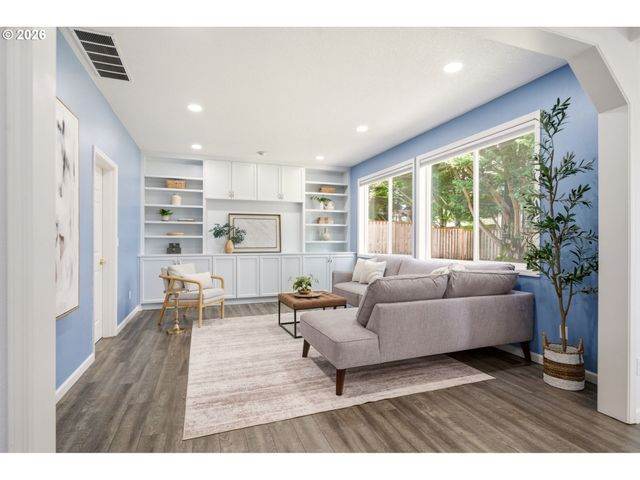 13683 Sw TAMAWAY Ln, Portland, OR 97223