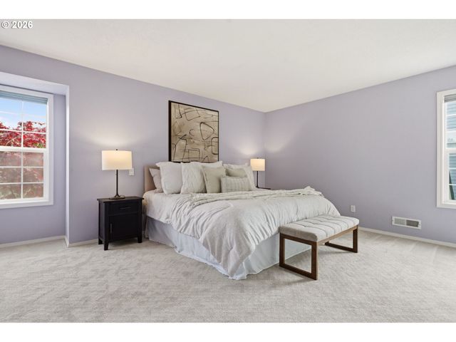 13683 Sw TAMAWAY Ln, Portland, OR 97223