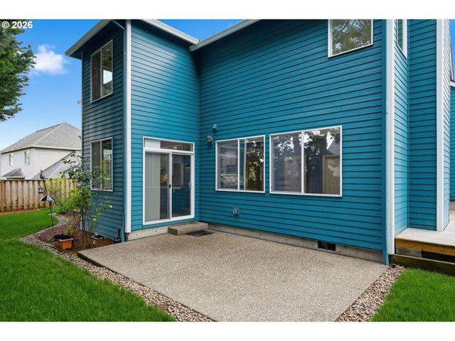13683 Sw TAMAWAY Ln, Portland, OR 97223