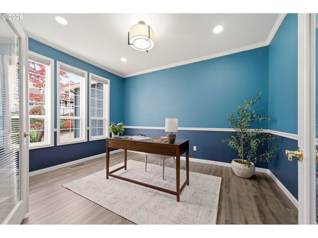 13683 Sw TAMAWAY Ln, Portland, OR 97223