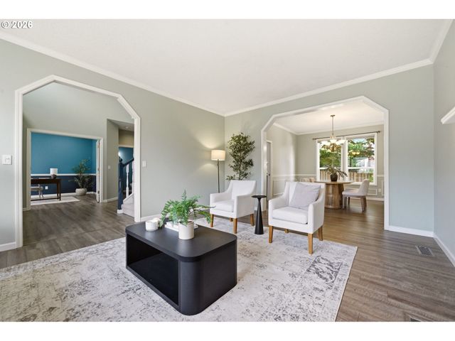 13683 Sw TAMAWAY Ln, Portland, OR 97223