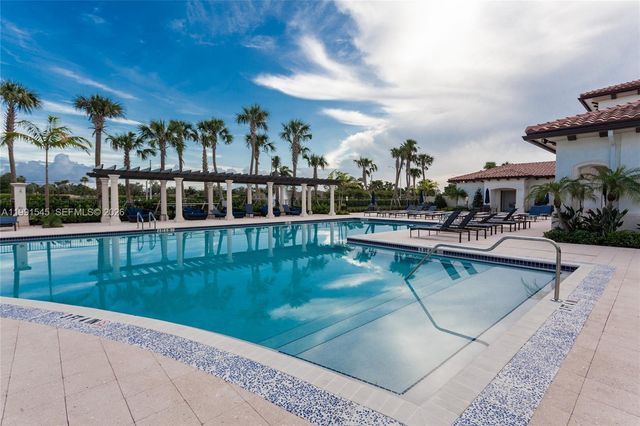 11340 SW 16th St 11340, Pembroke Pines, FL 33025