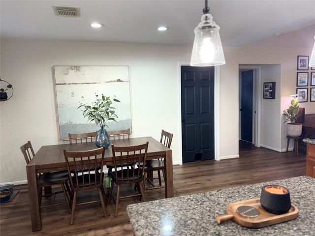 1713 Foxglove Drive, La Porte, TX 77571