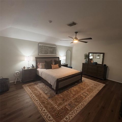 1713 Foxglove Drive, La Porte, TX 77571