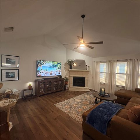 1713 Foxglove Drive, La Porte, TX 77571