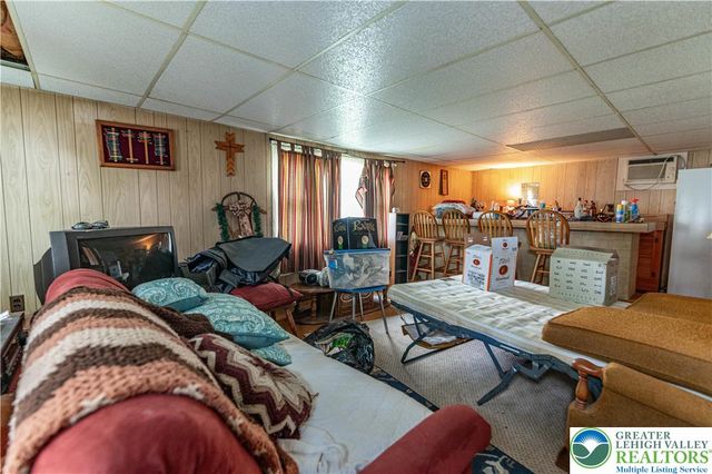 243 East Prospect Street, Nazareth Boro, PA 18064