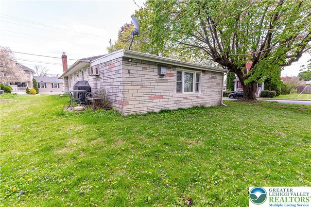 243 East Prospect Street, Nazareth Boro, PA 18064