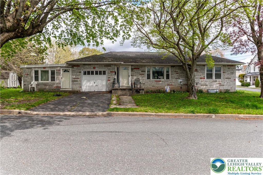 243 East Prospect Street, Nazareth Boro, PA 18064