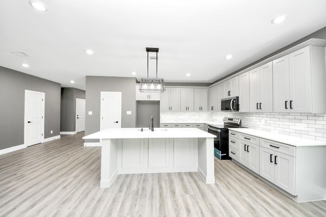 601 Lily Street, Prairie View, TX 77484