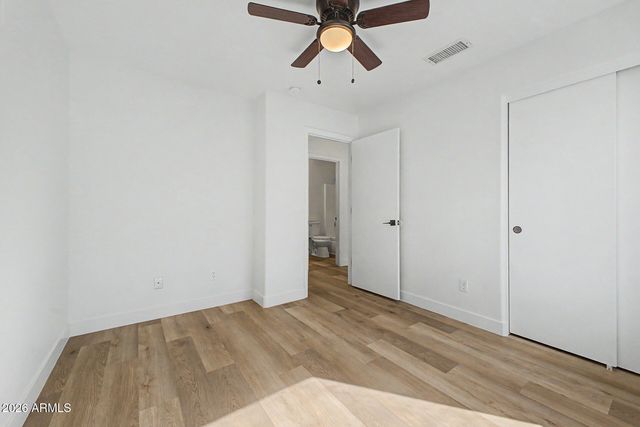 14943 W PORT ROYALE Lane, Surprise, AZ 85379