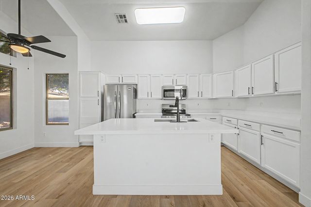 14943 W PORT ROYALE Lane, Surprise, AZ 85379