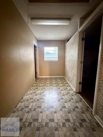 571 Huckleberry Lane, Hinesville, GA 31316