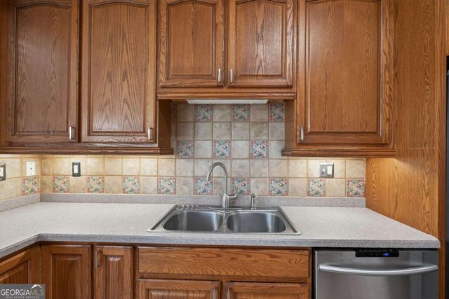 129 Oak Walk, Villa Rica, GA 30180