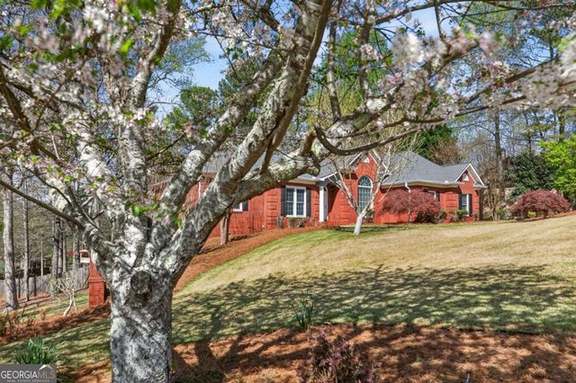 129 Oak Walk, Villa Rica, GA 30180