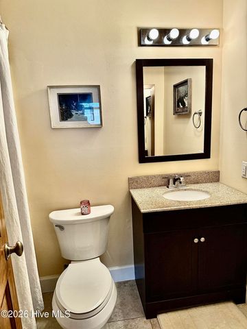 197 S River Drive, Beaufort, NC 28516