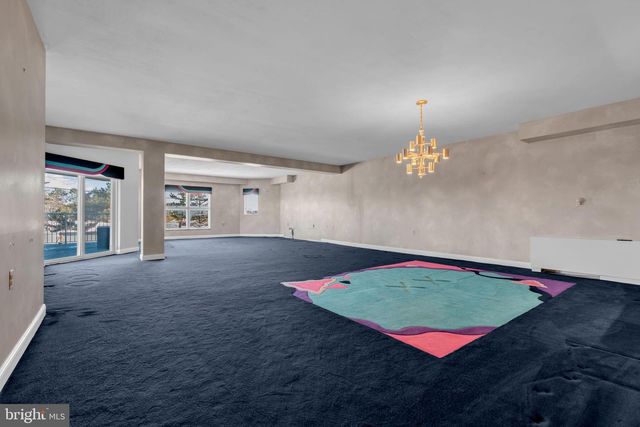 300 OCEAN AVE N #1C, Long Branch, NJ 07740