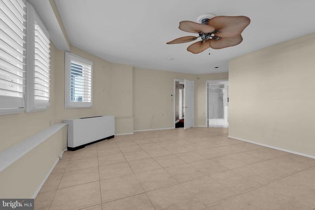 300 OCEAN AVE N #1C, Long Branch, NJ 07740