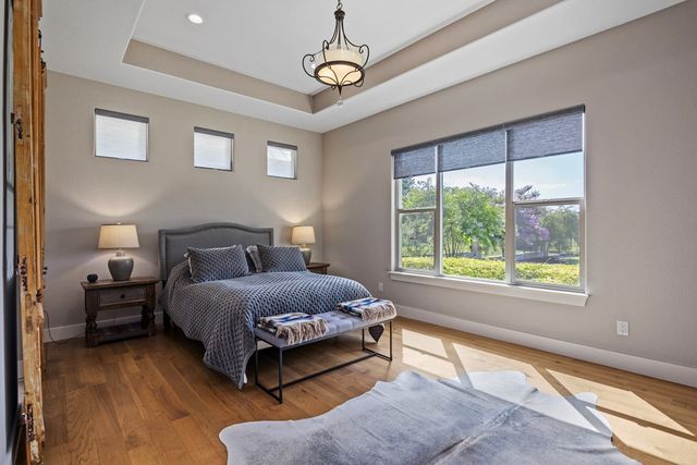 3116 E Pinnacle Club Dr, Kerrville, TX 78028