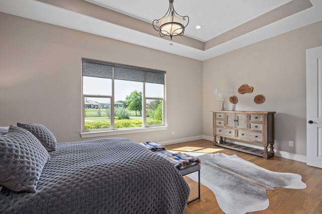 3116 E Pinnacle Club Dr, Kerrville, TX 78028