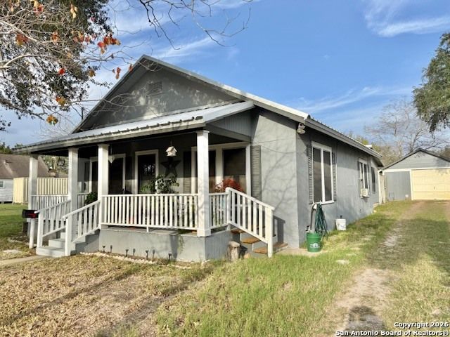 304 N Tyler, Beeville, TX 78102