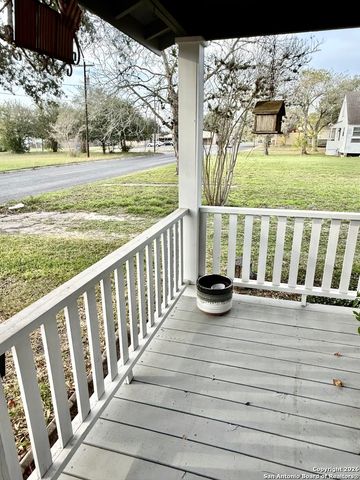 304 N Tyler, Beeville, TX 78102