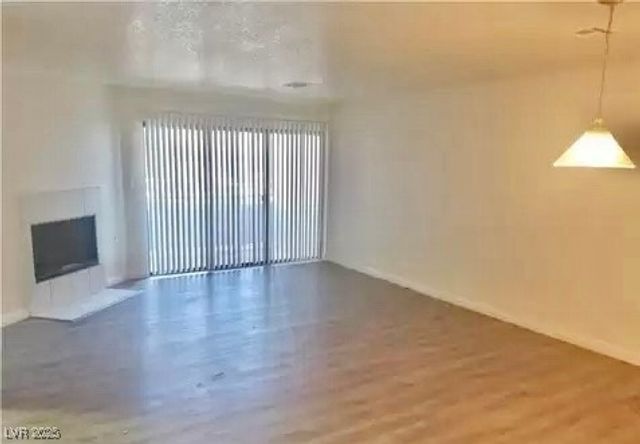 5054 South Rainbow Boulevard 104, Las Vegas, NV 89118