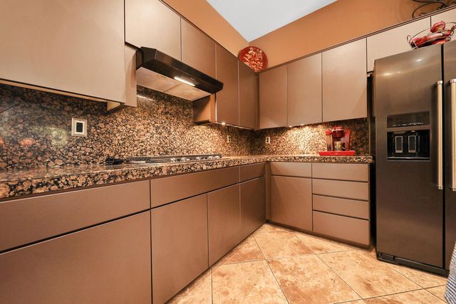 45002 Aztec Drive, Indian Wells, CA 92210